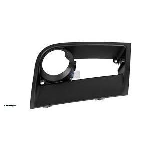 MOLDURA FARO AUXILIAR ACTRO MP4 DER