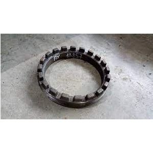 TUERCA LATERAL CORONA DERECHA VOLVO FH 12