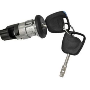 CILINDRO DESTRABE CAPOT CARGO 2013